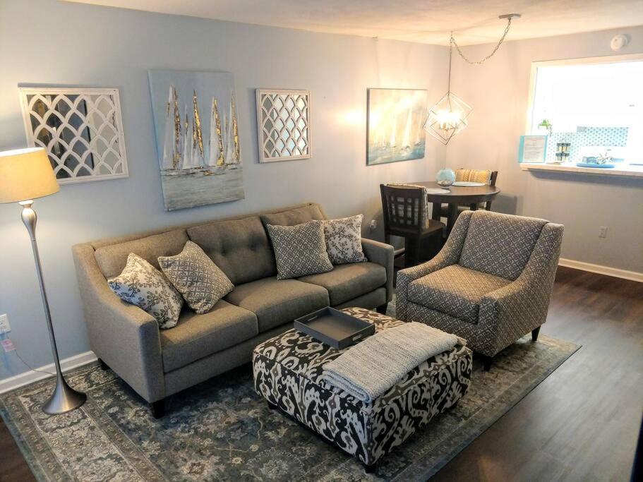 Perfect Couples Retreat - Close To All Amenities Hot Springs Bagian luar foto
